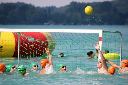 Sommercamp beim Wasserball