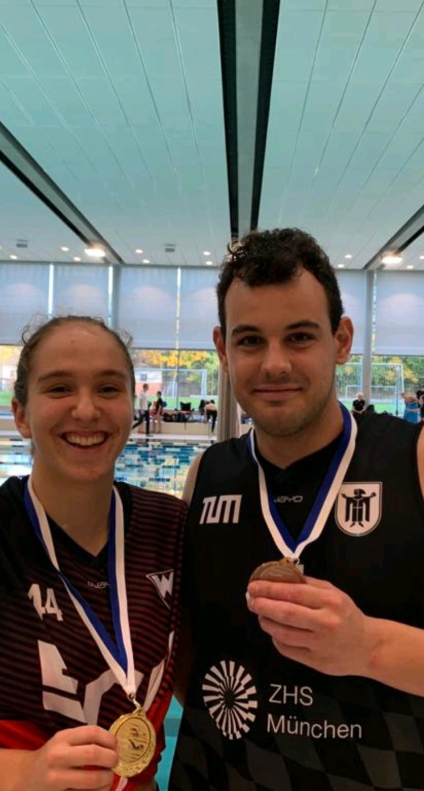 Bild von 2 Finalisten