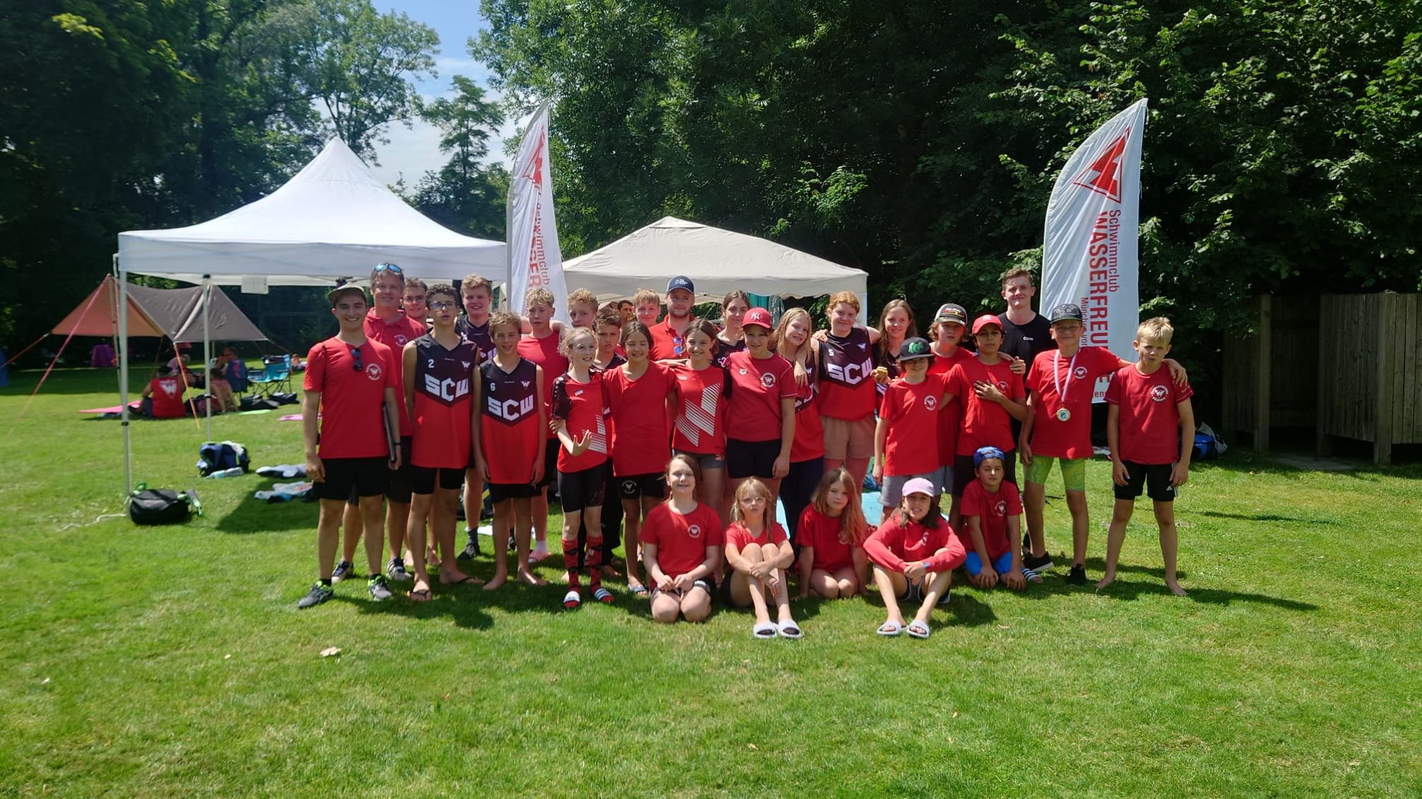 Gruppenbild im Freibad Rosenheim